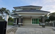 DOUBLE STOREY HOUSE FOR RENT AT KG TUNGKU